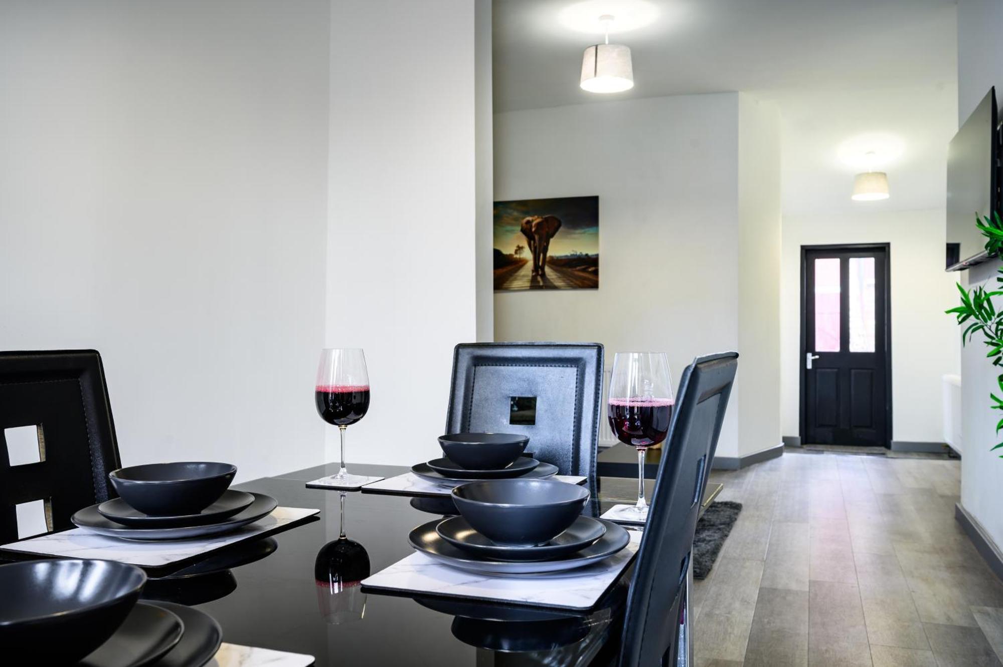Manchester Serviced Accommodation Northernnightzzz - The Park Exterior foto